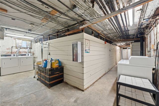 355 Angell Street 7, Providence, RI 02906