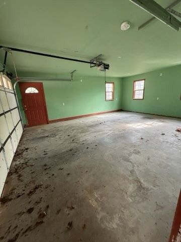 110 N Church St, Erin, TN 37061