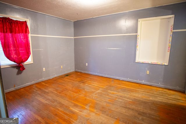 537 City Circle, Baxley, GA 31513