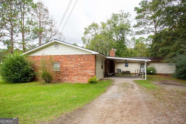 537 City Circle, Baxley, GA 31513