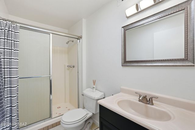 7778 E Kenyon Drive, Tucson, AZ 85710