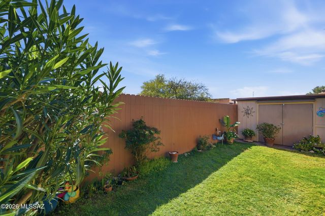 7778 E Kenyon Drive, Tucson, AZ 85710