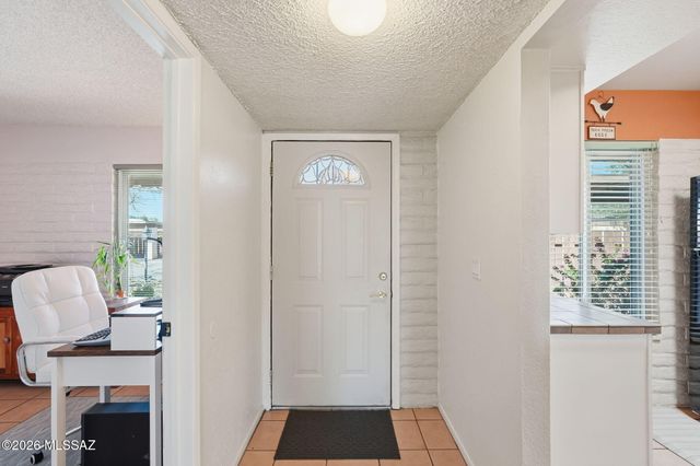 7778 E Kenyon Drive, Tucson, AZ 85710