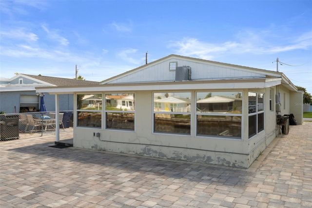 5045 PELICAN DRIVE, New Port Richey, FL 34652