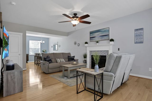 737 Cedar Run Drive, Blacklick, OH 43004