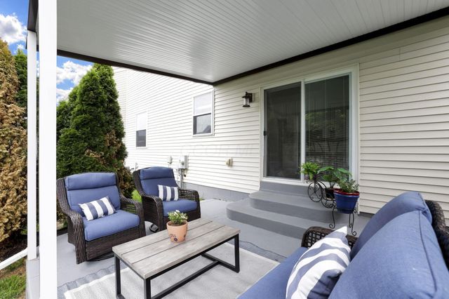 737 Cedar Run Drive, Blacklick, OH 43004