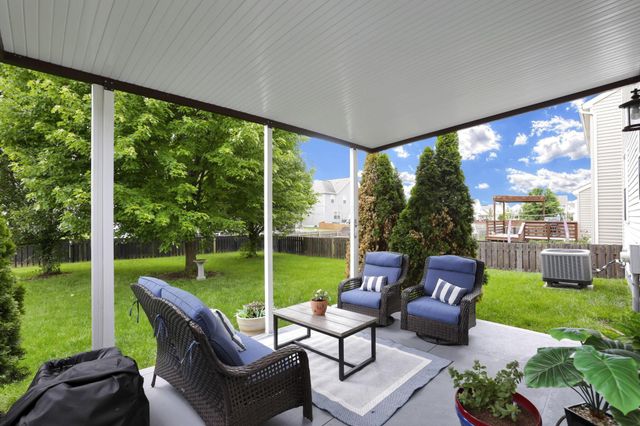 737 Cedar Run Drive, Blacklick, OH 43004