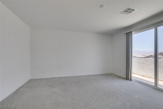 6858 Greensmen Avenue, Las Vegas, NV 89156