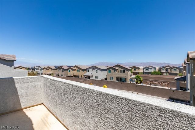 6858 Greensmen Avenue, Las Vegas, NV 89156