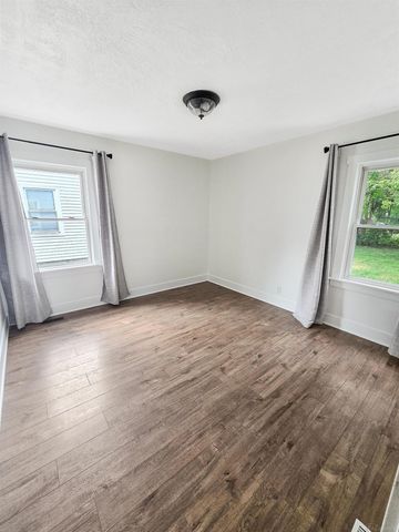 921 Donald Avenue, Royal Oak, MI 48073