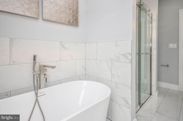 5617 RUATAN ST, College Park, MD 20740