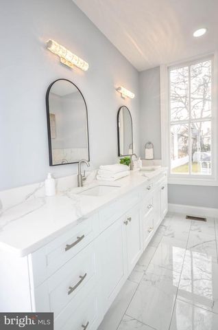 5617 RUATAN ST, College Park, MD 20740