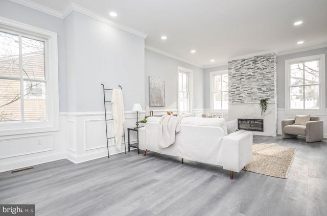 5617 RUATAN ST, College Park, MD 20740