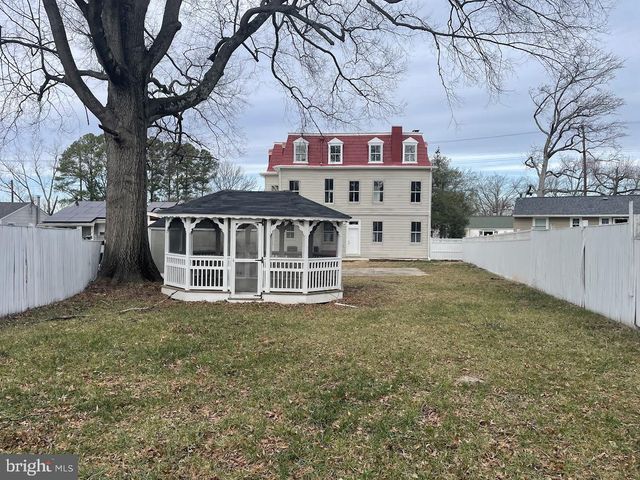 5617 RUATAN ST, College Park, MD 20740