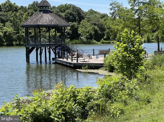 5617 RUATAN ST, College Park, MD 20740