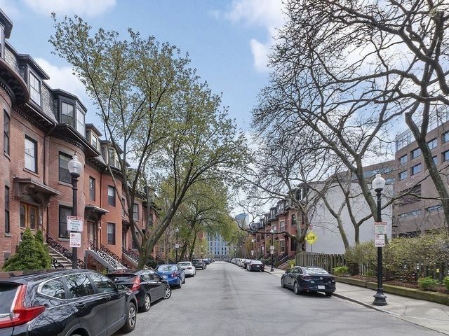 70 East Brookline St. 1, Boston, MA 02118