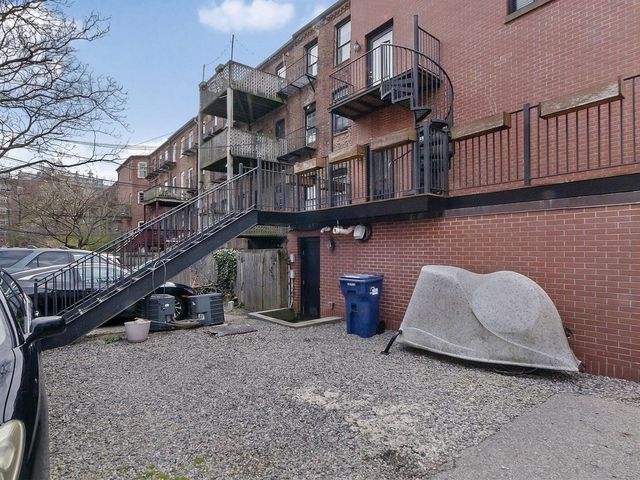 70 East Brookline St. 1, Boston, MA 02118