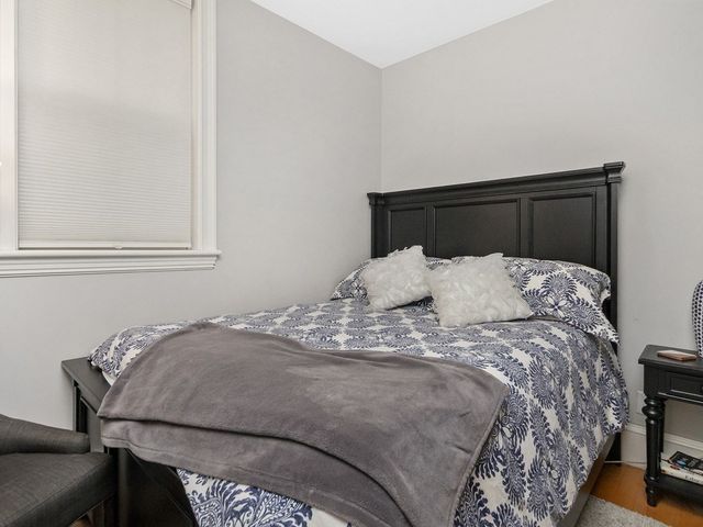 70 East Brookline St. 1, Boston, MA 02118