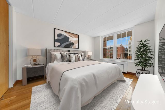 9995 Shore Rd Apt 18D, New York City, NY 11209