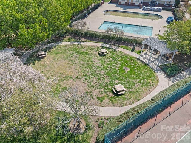 16458 Redstone Mountain Lane, Charlotte, NC 28277