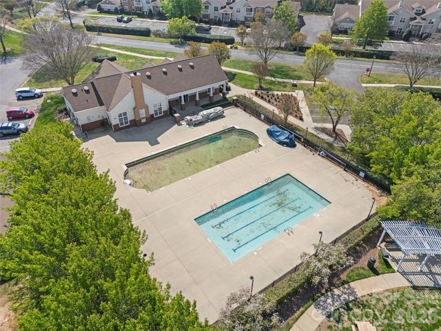 16458 Redstone Mountain Lane, Charlotte, NC 28277
