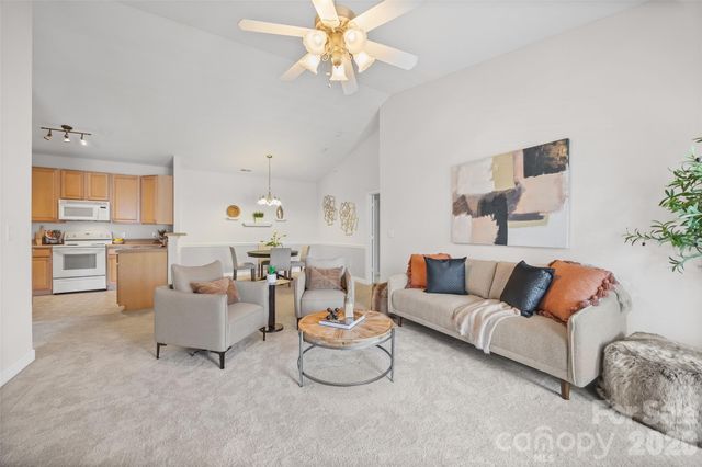 16458 Redstone Mountain Lane, Charlotte, NC 28277