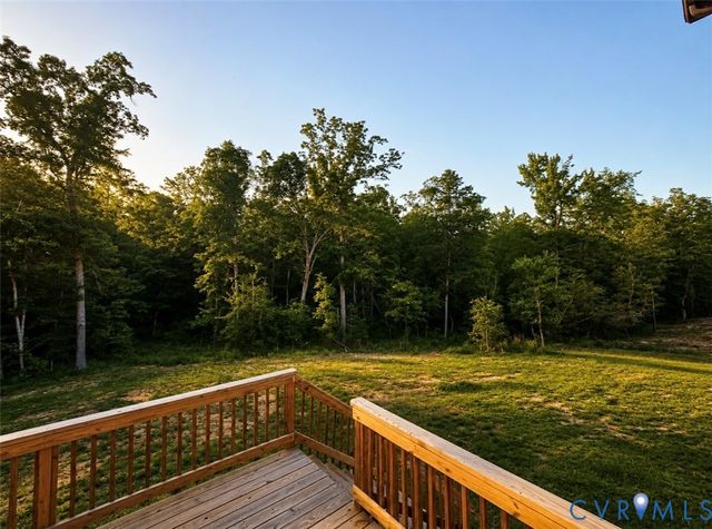 17306 Peacefield Ct, South Chesterfield, VA 23803