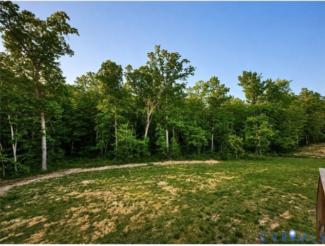 17306 Peacefield Ct, South Chesterfield, VA 23803