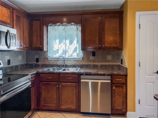 195 Pike, Woodstock, AL 35188