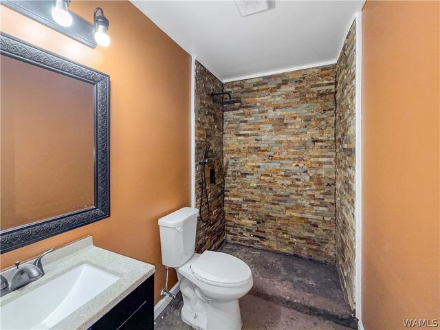 195 Pike, Woodstock, AL 35188
