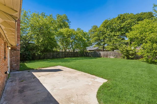 1954 Mims Street, Fort Worth, TX 76112