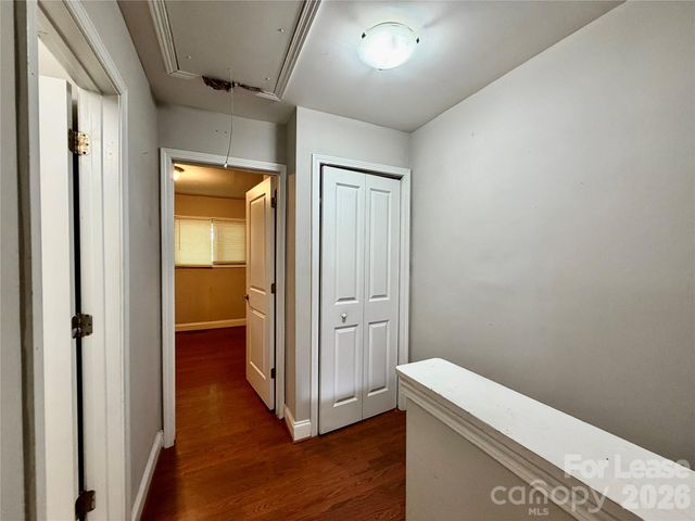 1207 Green Oaks Lane J, Charlotte, NC 28205