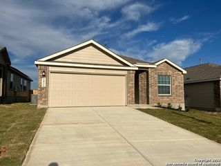 2831 calandra lark, New Braunfels, TX 78130