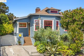 6521 Herzog St, Oakland, CA 94608