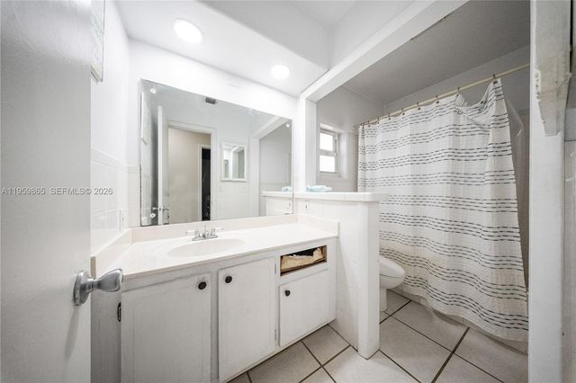 14530 SW 77th St, Miami, FL 33183