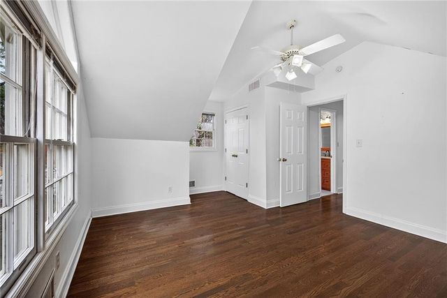 2514 Sunny SE Lane, Marietta, GA 30067