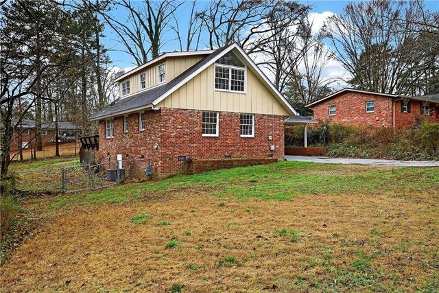 2514 Sunny SE Lane, Marietta, GA 30067