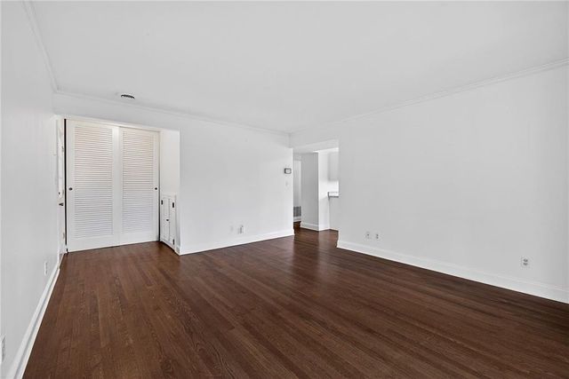 2514 Sunny SE Lane, Marietta, GA 30067