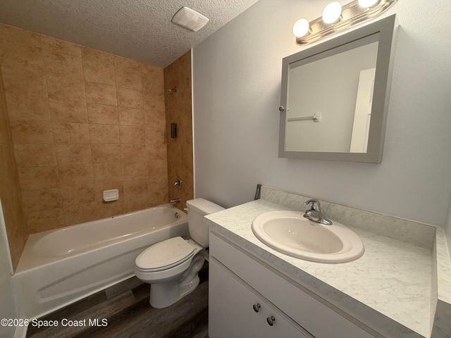 1677 Avocado Avenue 6, Melbourne, FL 32935