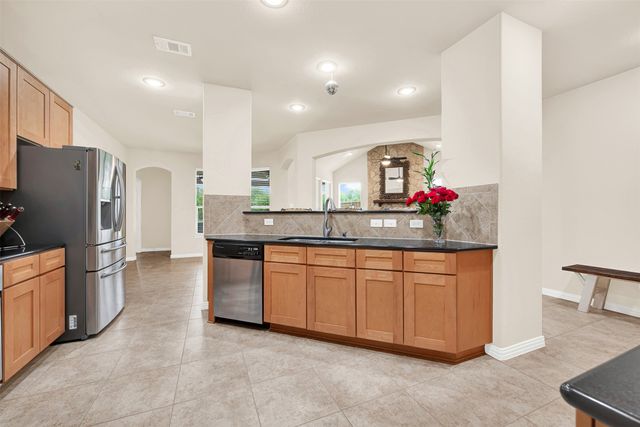 2524 Saddlehorn Drive, Little Elm, TX 75068