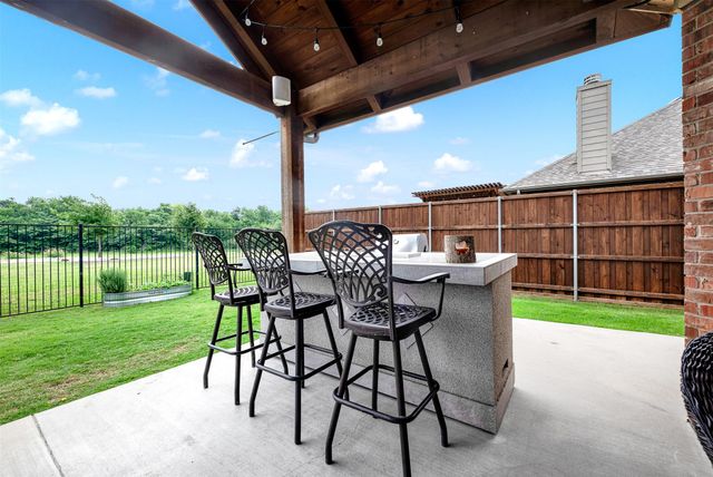2524 Saddlehorn Drive, Little Elm, TX 75068