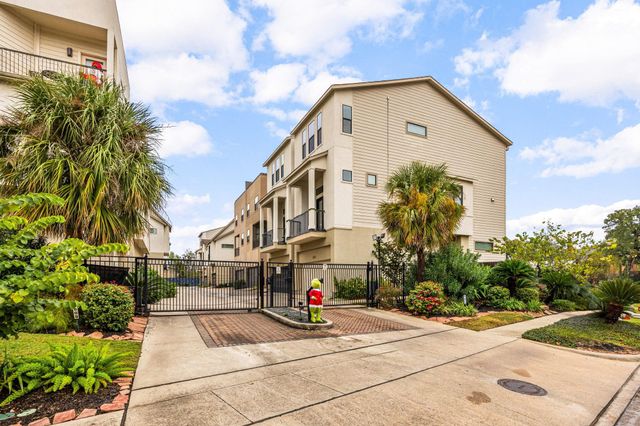 2611 Riverside Drive D, Houston, TX 77004