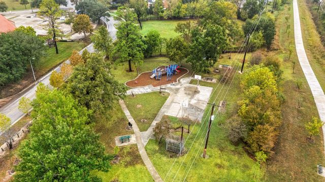 2611 Riverside Drive D, Houston, TX 77004