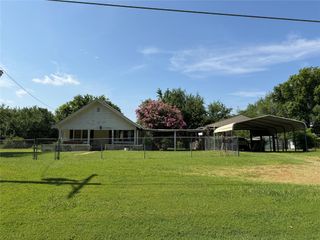 461 County Road 35950, Arthur City, TX 75411