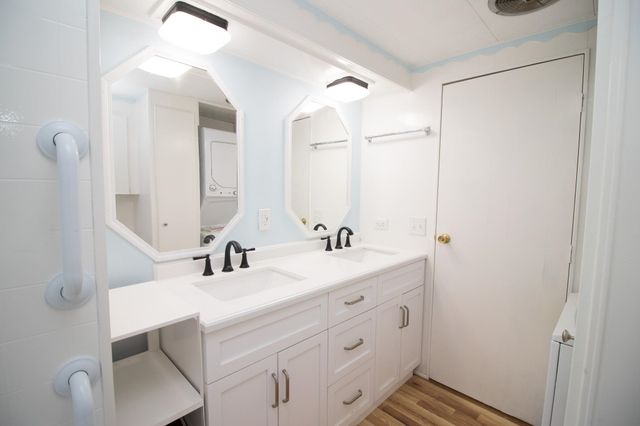 3 Empire Boulevard, Hollis, NH 03049