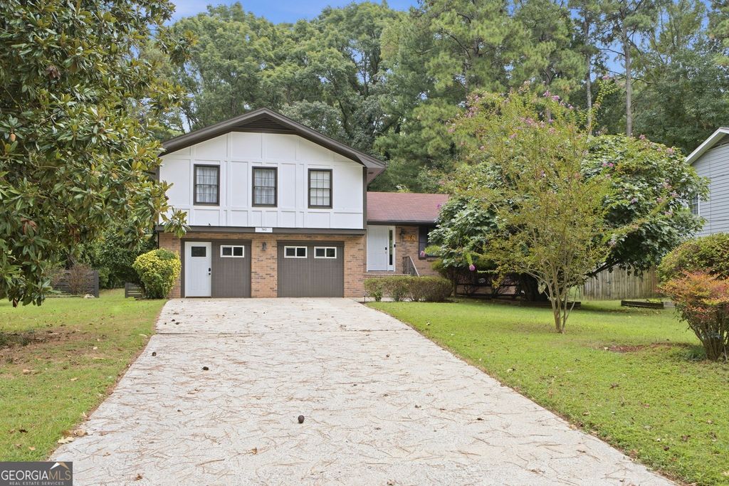 792 Mountainbrooke Circle, Stone Mountain, GA 30087 — exterior