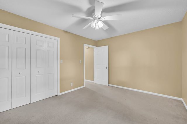 318 Kingswood Ct, Clarksville, TN 37043