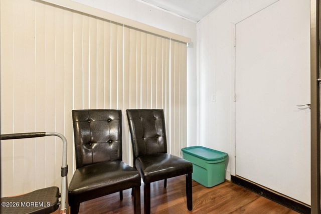 92 Arrowood Road E, Manalapan, NJ 07726