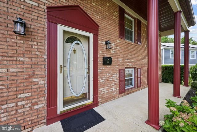 35 NORTHAMPTON DR, Willingboro, NJ 08046