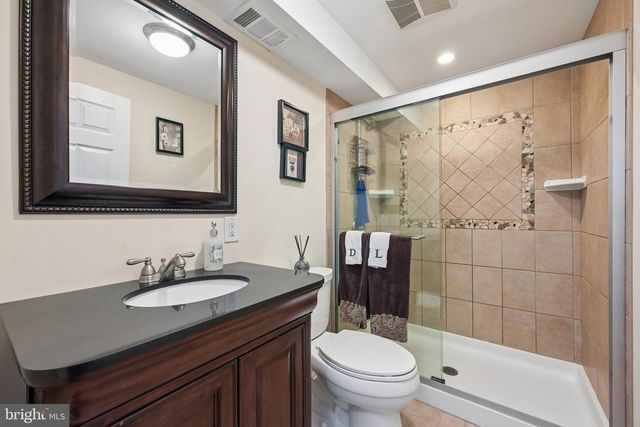 35 NORTHAMPTON DR, Willingboro, NJ 08046